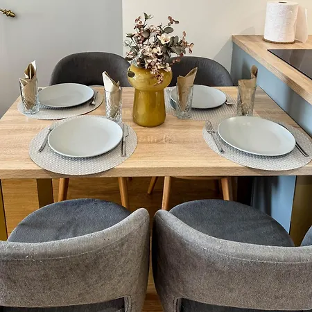 Apartment Sakura Park Luxury Belgrade