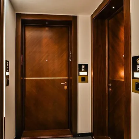 Sakura Park Luxury