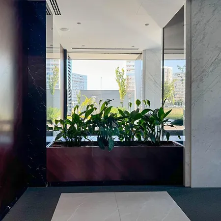 Sakura Park Luxury *