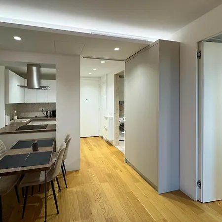 Sakura Park Luxury Apartment Belgrade