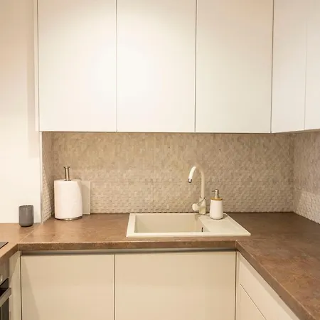 Sakura Park Luxury Apartment